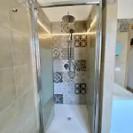 Secret Paradise & Rooftop * 夸尔图-圣埃莱娜