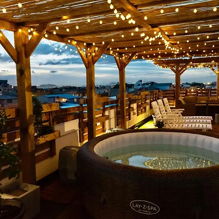 Secret Paradise & Rooftop Apartament *