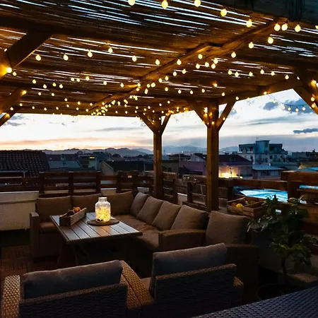 Secret Paradise & Rooftop Apartment