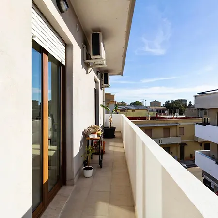 Apartment Secret Paradise & Rooftop Quartu Sant'Elena